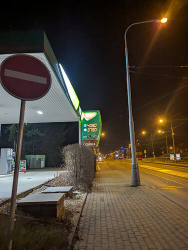 PXL_20260308_204654613