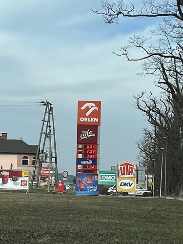 B1C79A87-BF5B-4578-A9AF-04B5CF276FB1_1_105_c